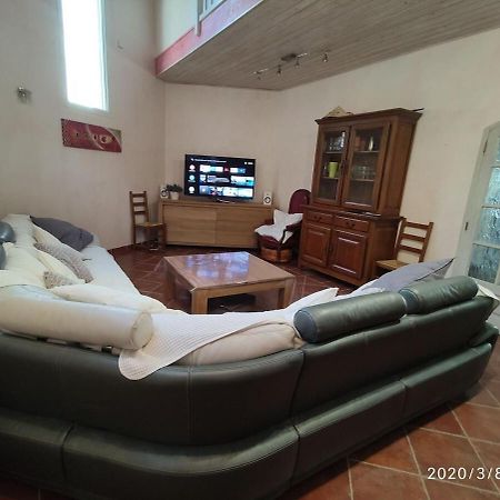 La Villa Moursoise 4 Etoiles Kültér fotó