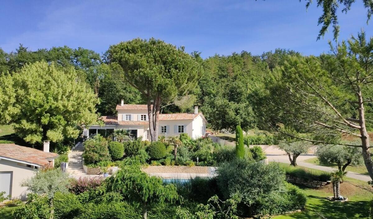 La Villa Moursoise 4 Etoiles Kültér fotó