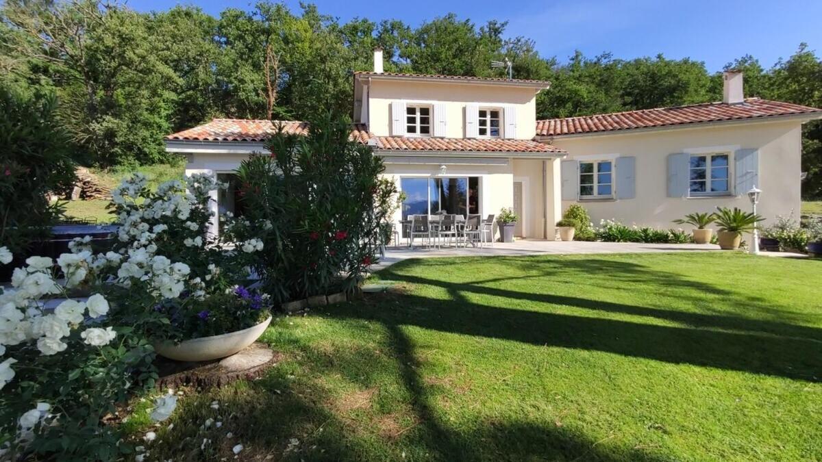 La Villa Moursoise 4 Etoiles Kültér fotó