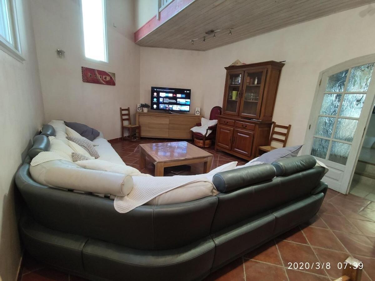 La Villa Moursoise 4 Etoiles Kültér fotó