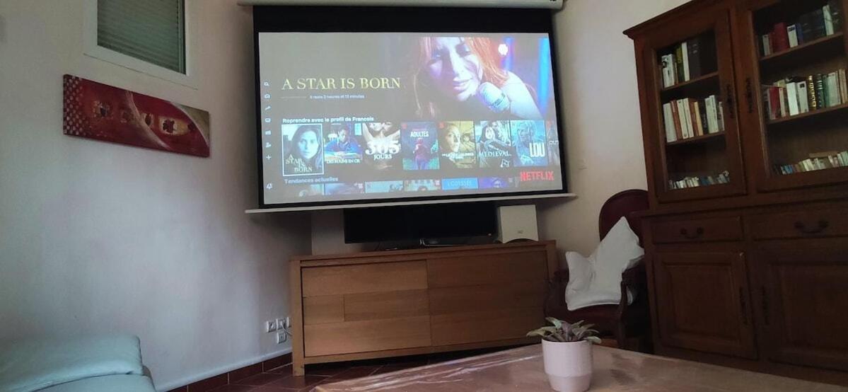 La Villa Moursoise 4 Etoiles Kültér fotó