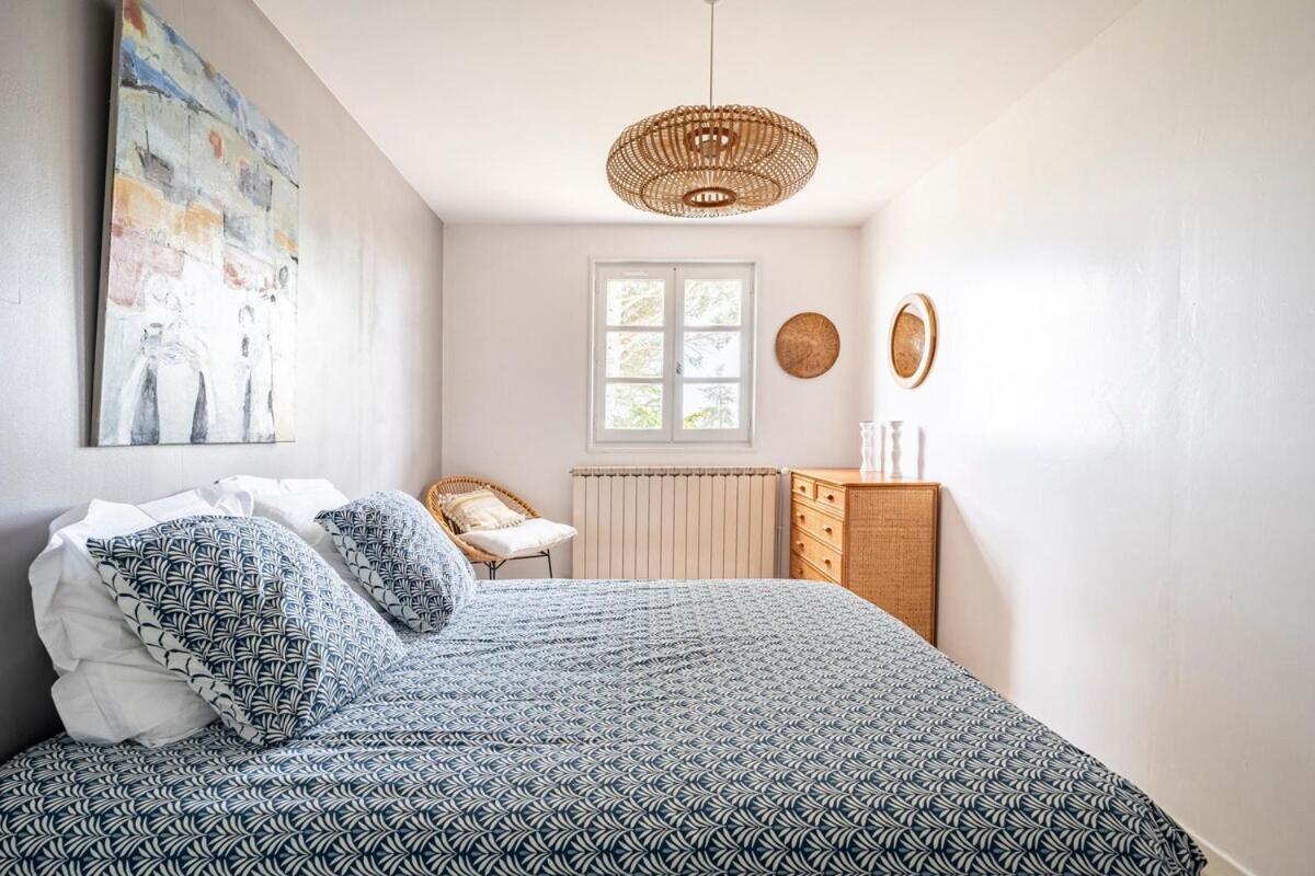 La Villa Moursoise 4 Etoiles Kültér fotó