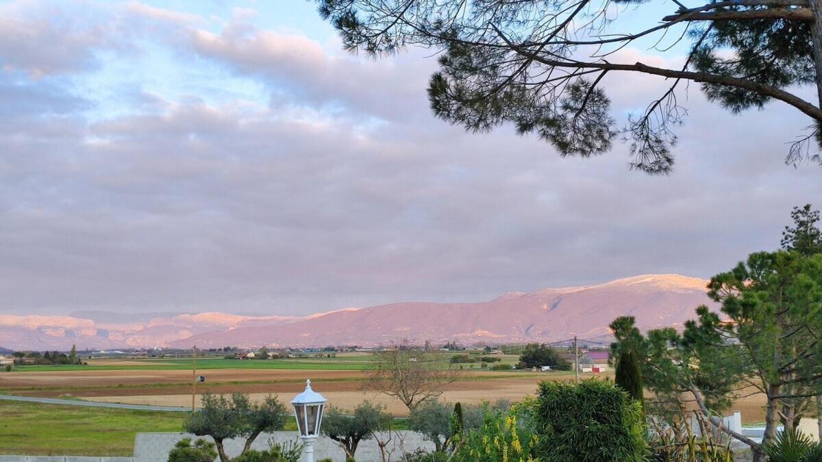 La Villa Moursoise 4 Etoiles Kültér fotó